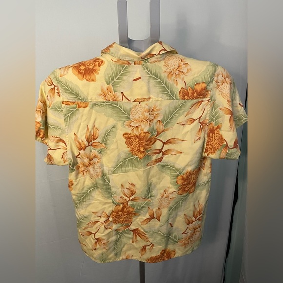 Vintage Tommy Bahama Silk Yellow Hawaiian Shirt size‎ small - Picture 6 of 9